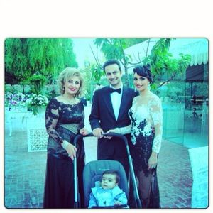 Meet your Posher, Yasaman